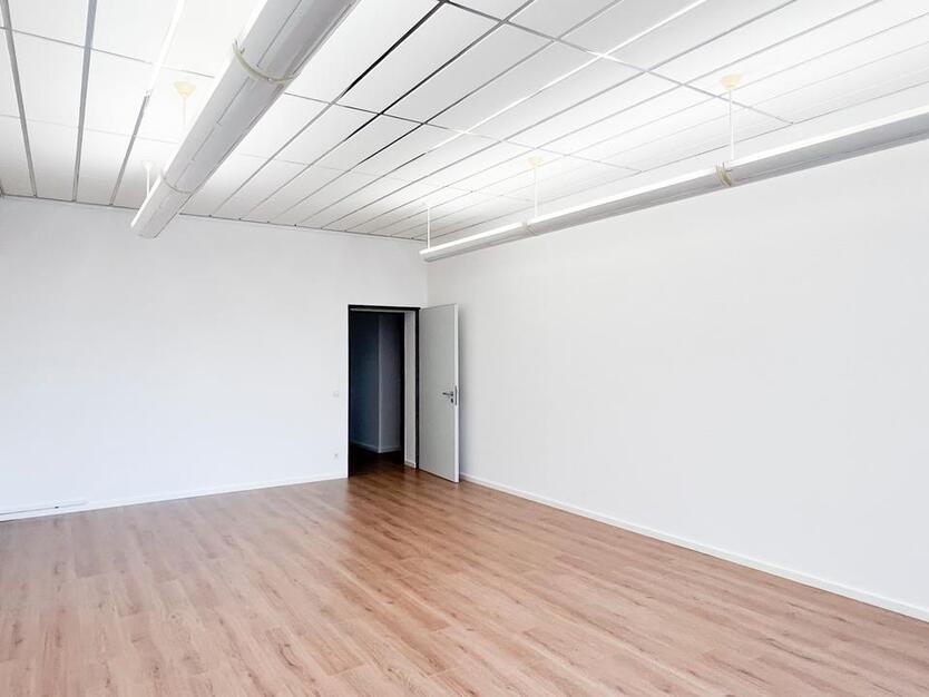 Helle Großzügige Büroflächen von 230m²