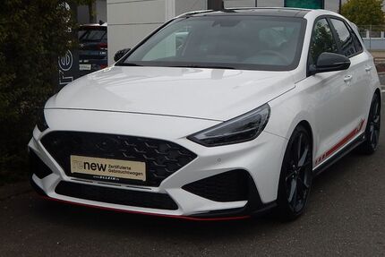 Hyundai i30 14.225 km 29.980 &euro; Bamberg 96052