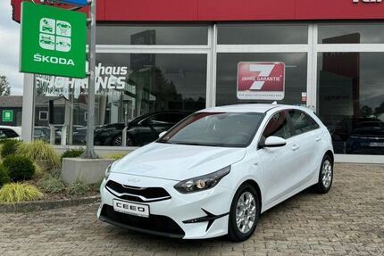 Kia ceed / Ceed 3.000 km 27.930 &euro; Bad Fallingbostel/Dorfm. 29683