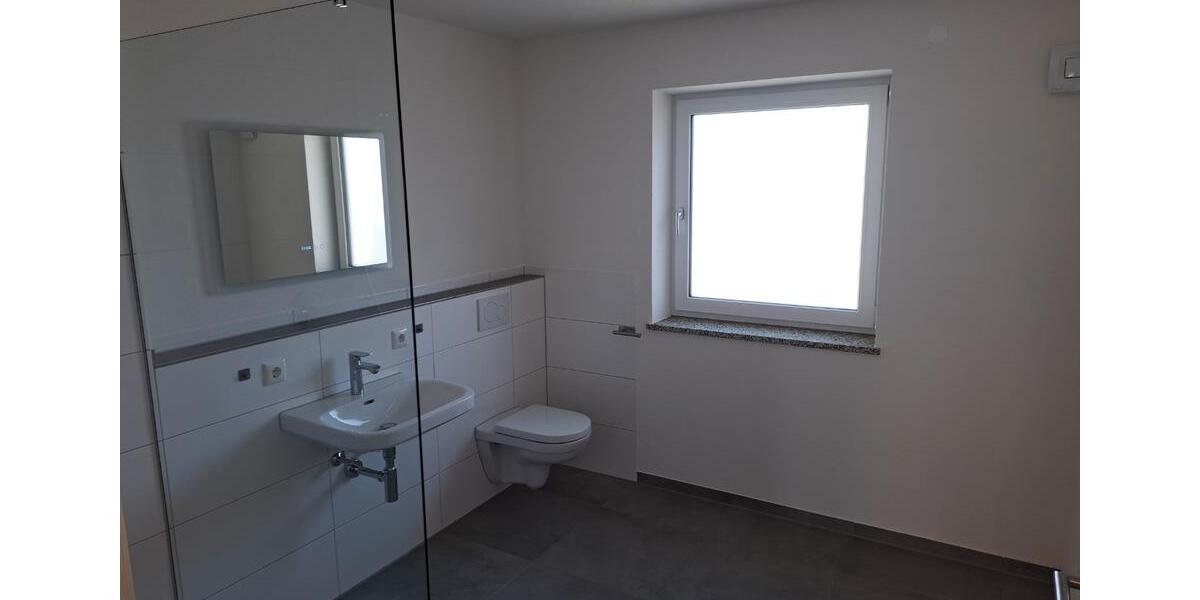 Erdgeschoßwohnung Marktoberdorf - 3 Zimmer, 104 m&sup2;, 1.545&euro; | Angebot:26327171