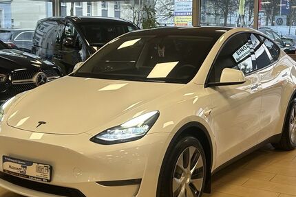 Tesla Model Y 72.450 km 31.900 &euro; Hennef 53773