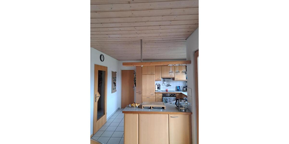 Etagenwohnung Wutöschingen - 3.5 Zimmer, 100 m&sup2;, 1.000&euro; | Angebot:25518951