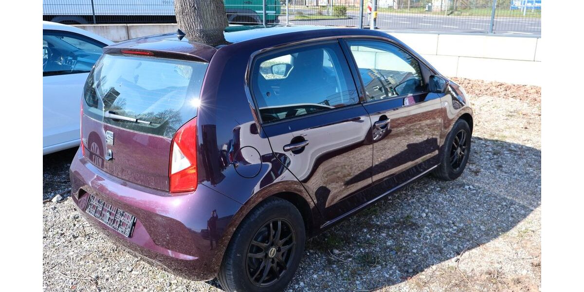 Seat Mii 32.647 km 8.999 &euro; Krostitz 04509