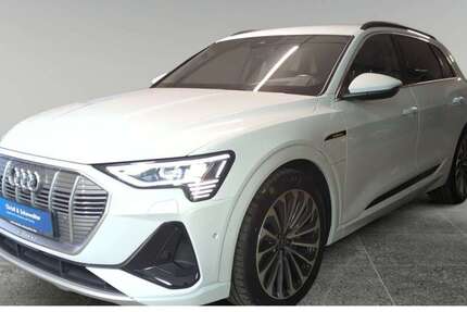 Audi e-tron 53.900 km 40.986 &euro; München 81476