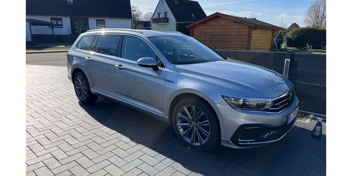 VW Passat Variant 94.000 km 21.100 &euro; Wesendorf 29392