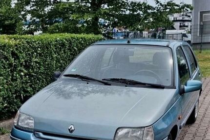 Renault Clio 161.500 km 1.600 &euro; Heppenheim 64646