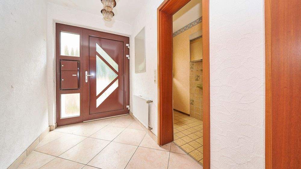 Raum für Leben, Familie und Ideen DHH mit 6,5-Zimmer und Hobbyraum in Steinheim 6 zimmer