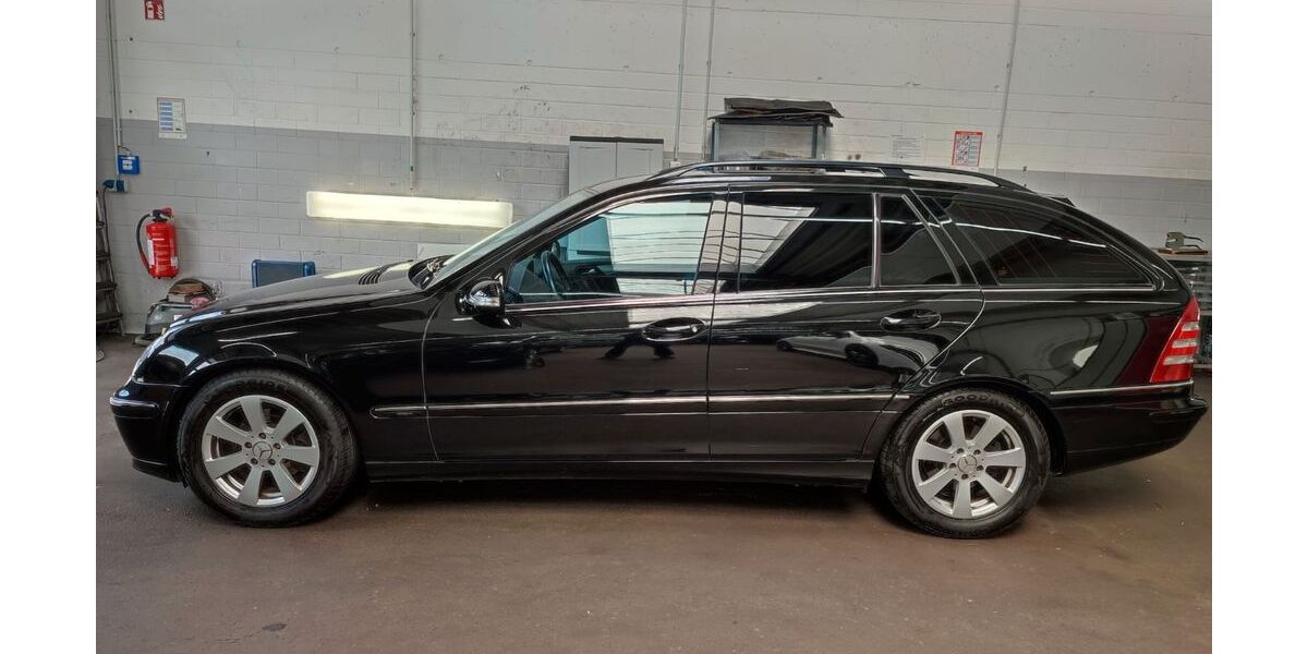 Mercedes-Benz C 180 137.974 km 7.500 &euro; Groß Ammensleben 39326