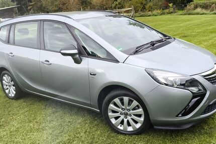 Opel Zafira Tourer 88.900 km 9.400 € Barbelroth 76889