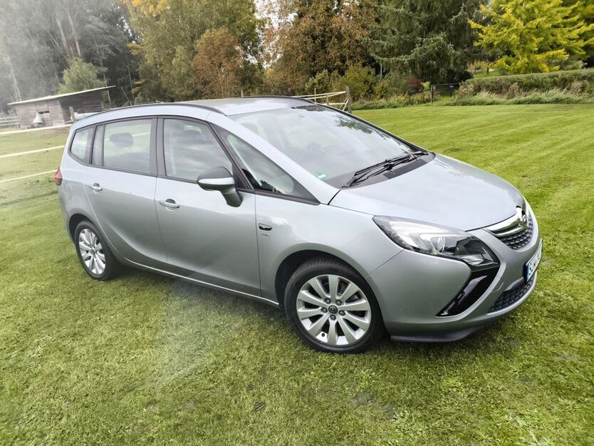 Opel Zafira Tourer 88.900 km 9.400 € Barbelroth 76889