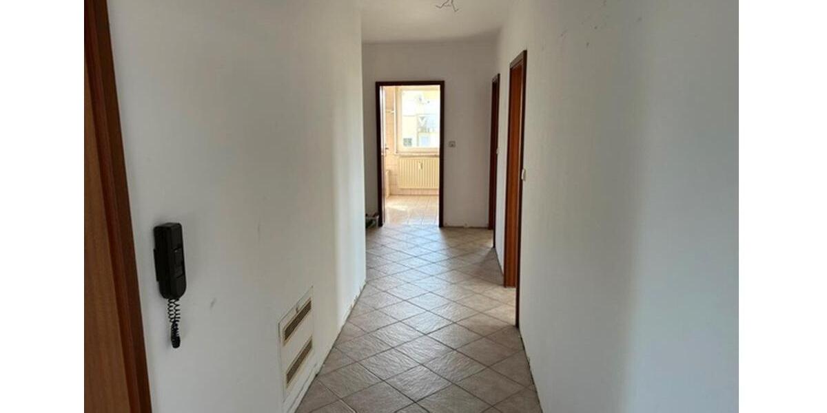 Dachgeschoßwohnung Friedewald - 4 Zimmer, 105 m&sup2;, 955&euro; | Angebot:25162662