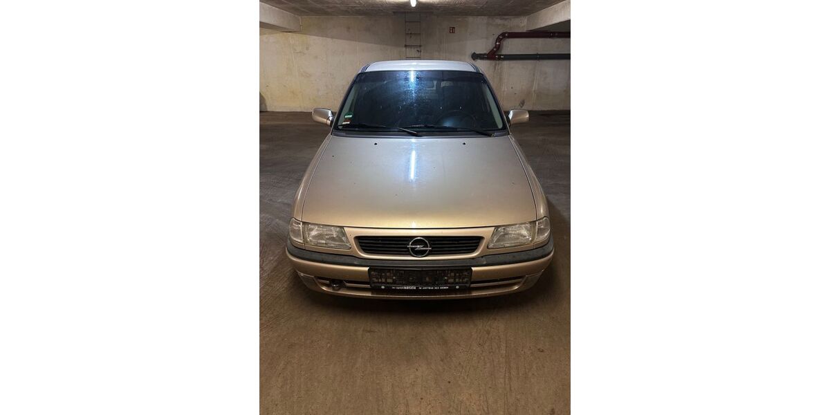 Opel Astra 207.500 km 1.500 &euro; Hamburg 22043