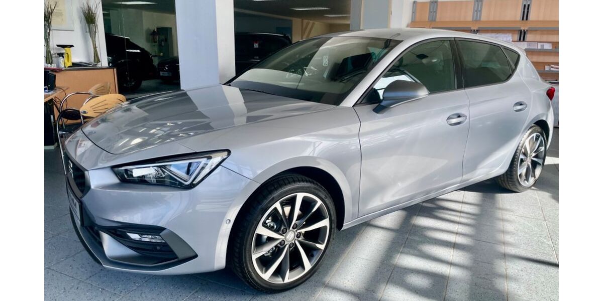 Seat Leon 1.640 km 27.390 &euro; Elsdorf 50189