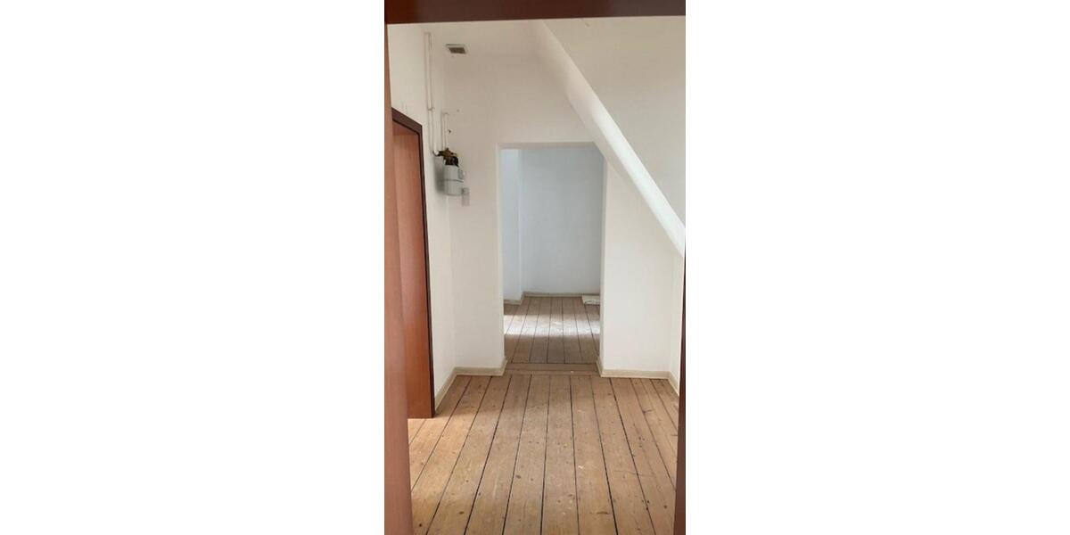 Dachgeschoßwohnung Wuppertal Gemarkung Barmen - 3 Zimmer, 80 m&sup2;, 520&euro; | Angebot:19076815