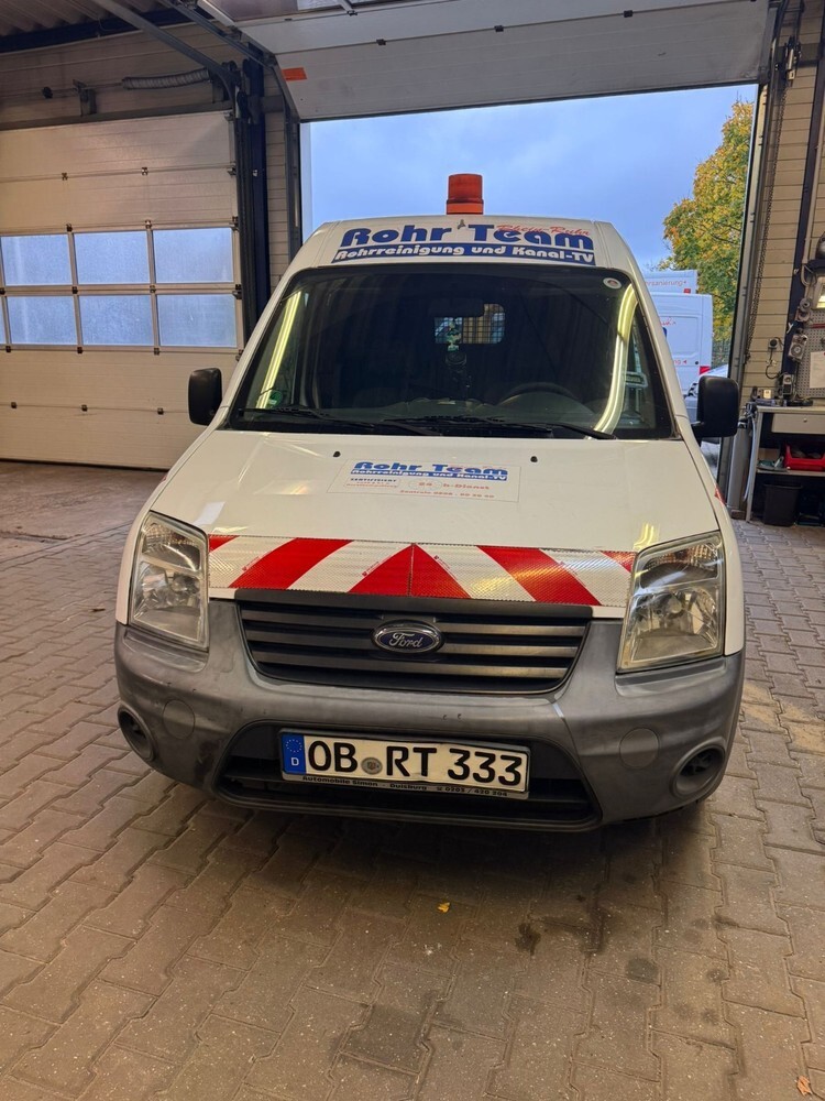 Ford Transit Tourneo Connect 143.000 km 4.900 € Oberhausen 46045