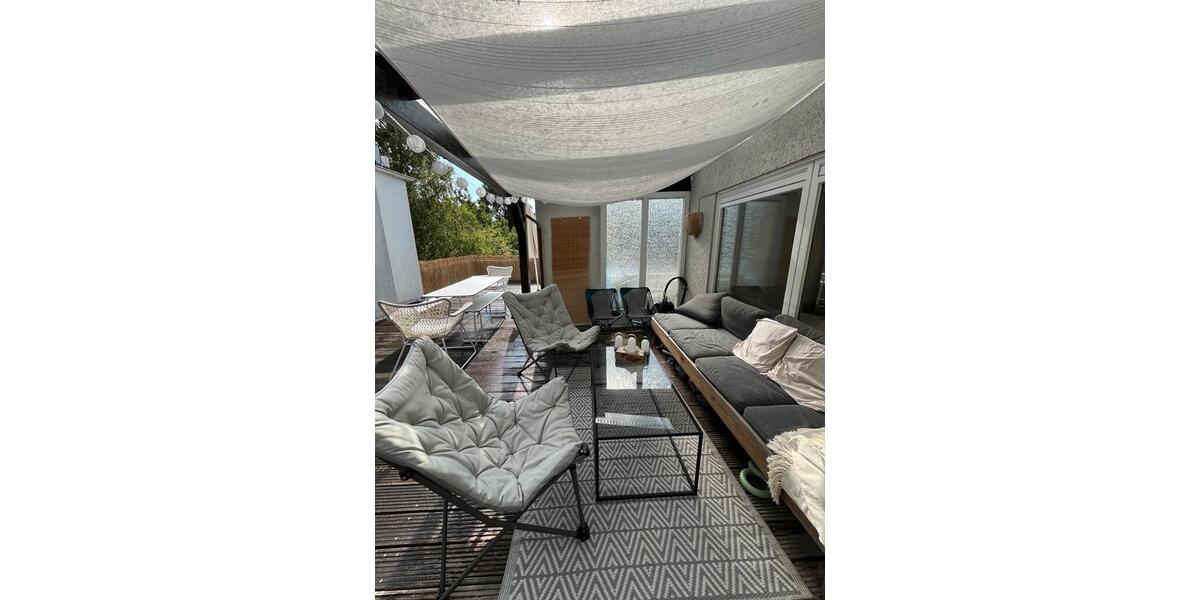 (NDR,- UKE,- nahe) Eigentumswohnung mit riesiger Dachterrasse 3.5 zimmer