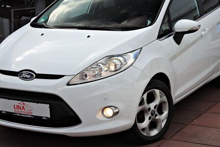 Ford Fiesta 85.000 km 6.980 € Hamburg 22179