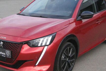 Peugeot 208 7.900 km 20.990 &euro; Detmold 32758