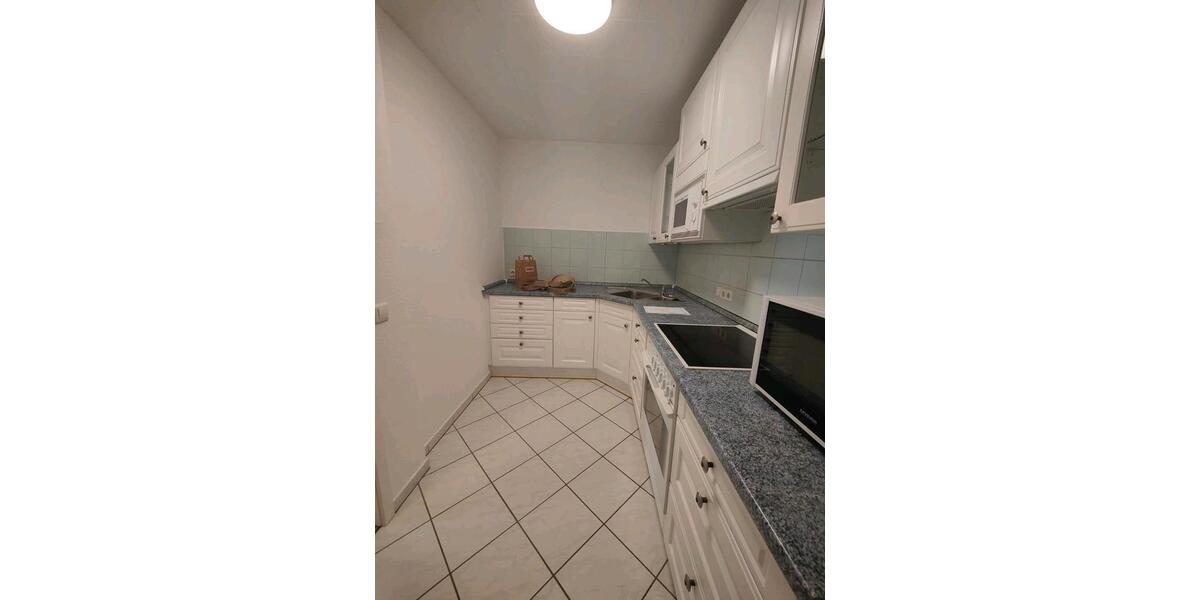 Etagenwohnung Radolfzell am Bodensee - 2 Zimmer, 53 m&sup2;, 185.000&euro; | Angebot:26987290