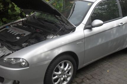Alfa Romeo 147 150.000 km 1.050 &euro; Otterndorf 21762