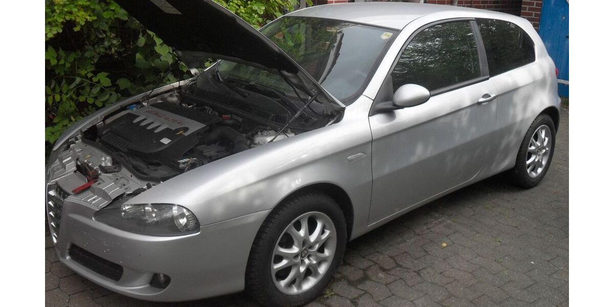 Alfa Romeo 147 150.000 km 1.050 &euro; Otterndorf 21762