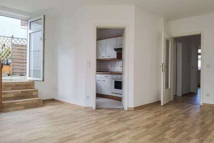 Großzügige 2-Zimmerwohnung mit eigener Terrasse, provisionsfrei inklusive TG Stellplatz 2 zimmer