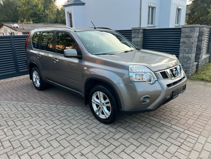 X-Trail