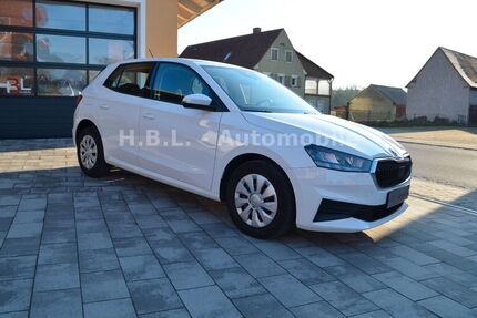 Skoda Fabia 95.376 km 11.966 &euro; Feuchtwangen 91555