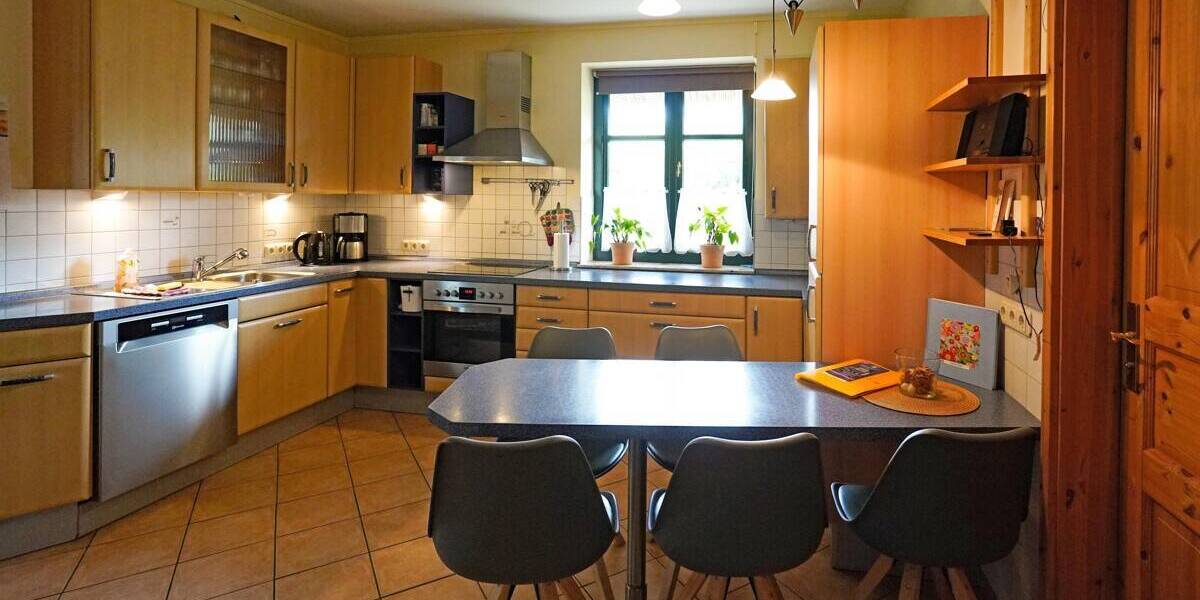 Mehrfamilienhaus, Wohnhaus Mölschow - 6 Zimmer, 180 m&sup2;, 399.000&euro; | Angebot:26672183