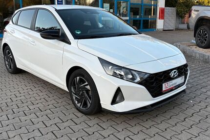 Hyundai i20 38.165 km 16.988 € Weilheim 82362