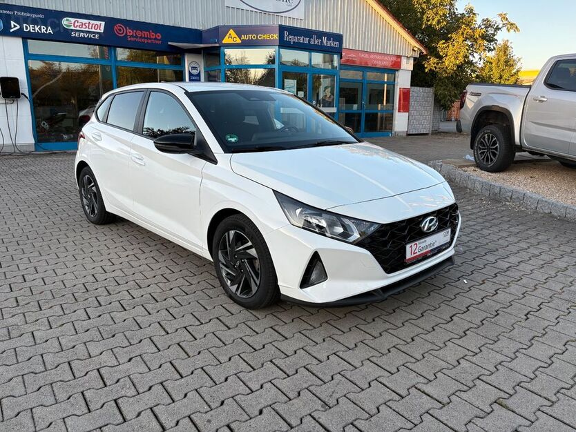 Hyundai i20 38.165 km 16.988 € Weilheim 82362