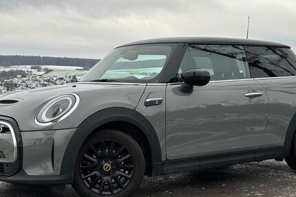 Mini Cooper SE 41.000 km 16.790 &euro; Hohenstein 65329