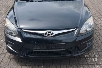 Hyundai i30 160.000 km 2.300 &euro; Beilstein 71717