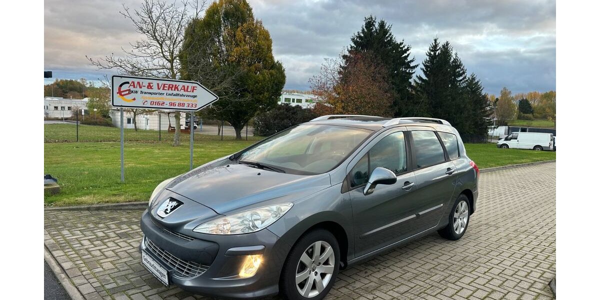Peugeot 308 201.841 km 1.600 € Waldheim 04736