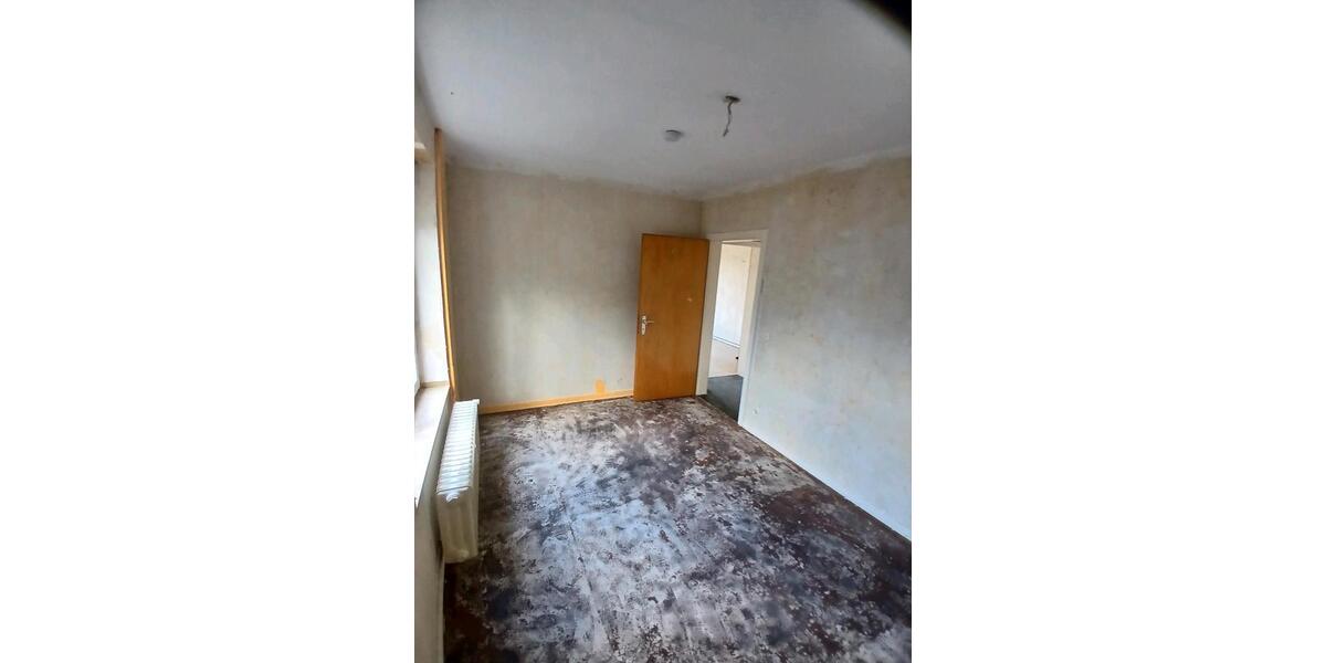 Erdgeschoßwohnung Bad Berleburg - 5 Zimmer, 66 m&sup2;, 780&euro; | Angebot:26180203