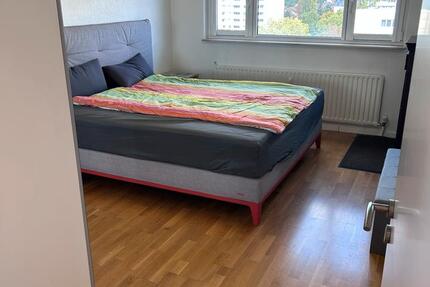 Penthouse mit Taunusblick in Eckenheim 3 zimmer