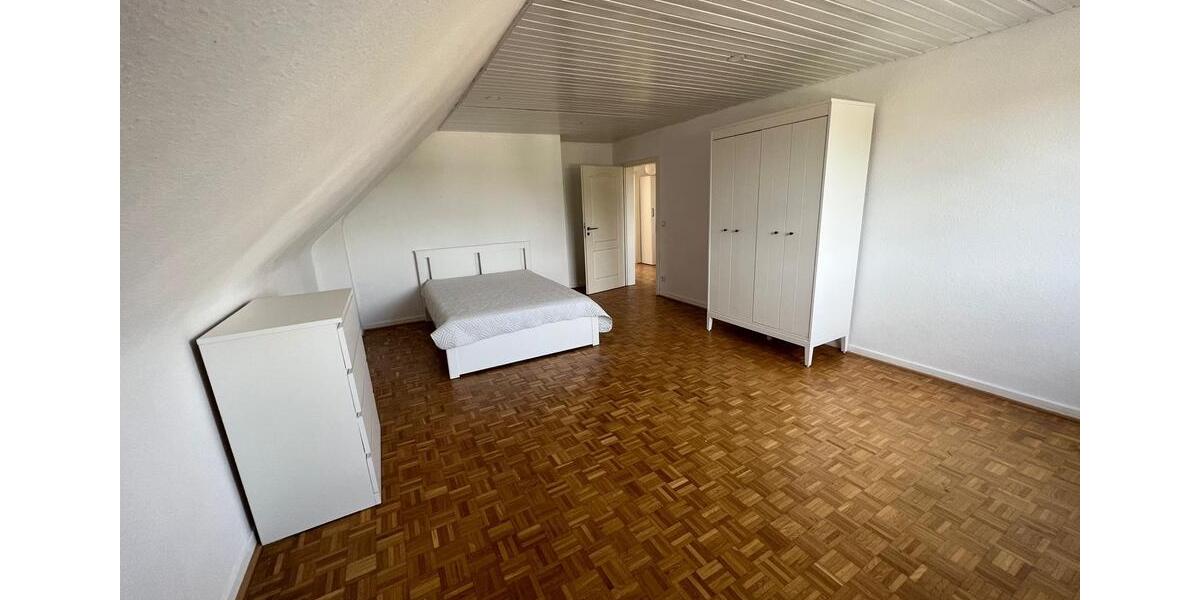 Ein wunderschönes Zimmer zur Vermietung. 5 zimmer