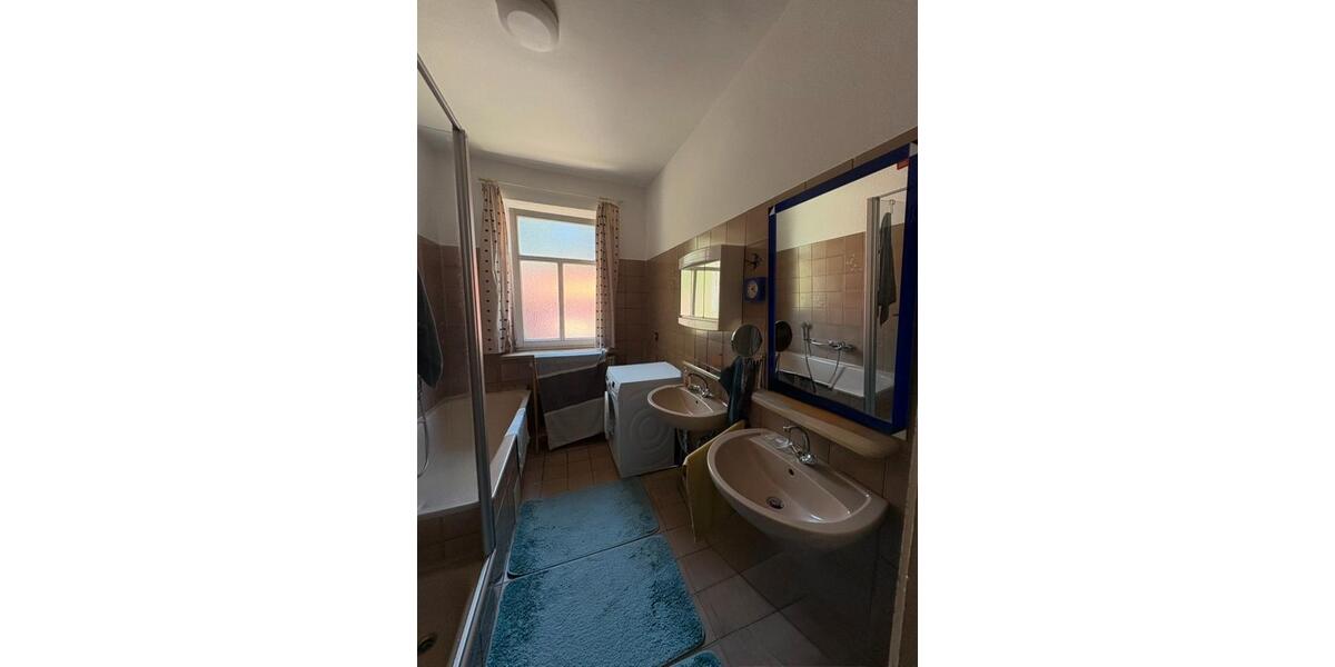 Etagenwohnung Georgensgmünd - 5 Zimmer, 130 m&sup2;, 280.000&euro; | Angebot:27079687