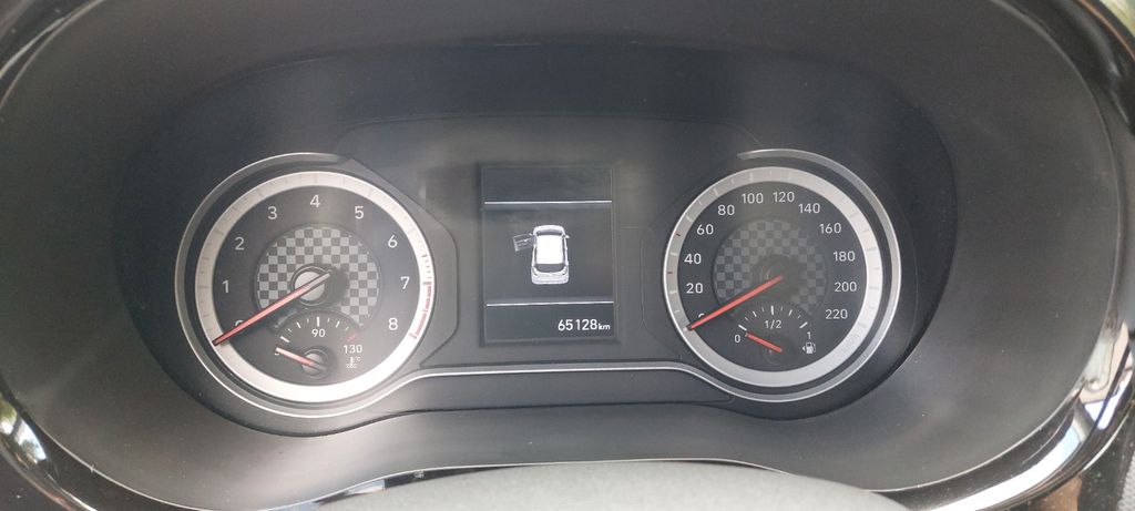 Hyundai i10 65.000 km 10.900 &euro; Gemünden 56459