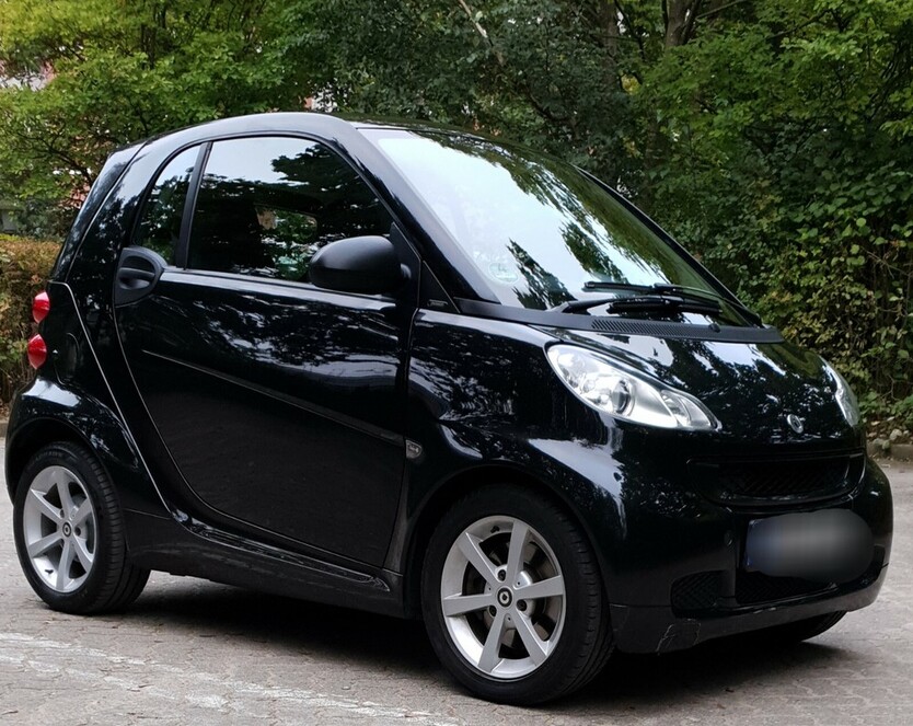 Smart ForTwo 110.000 km 7.499 € Hamburg 20038