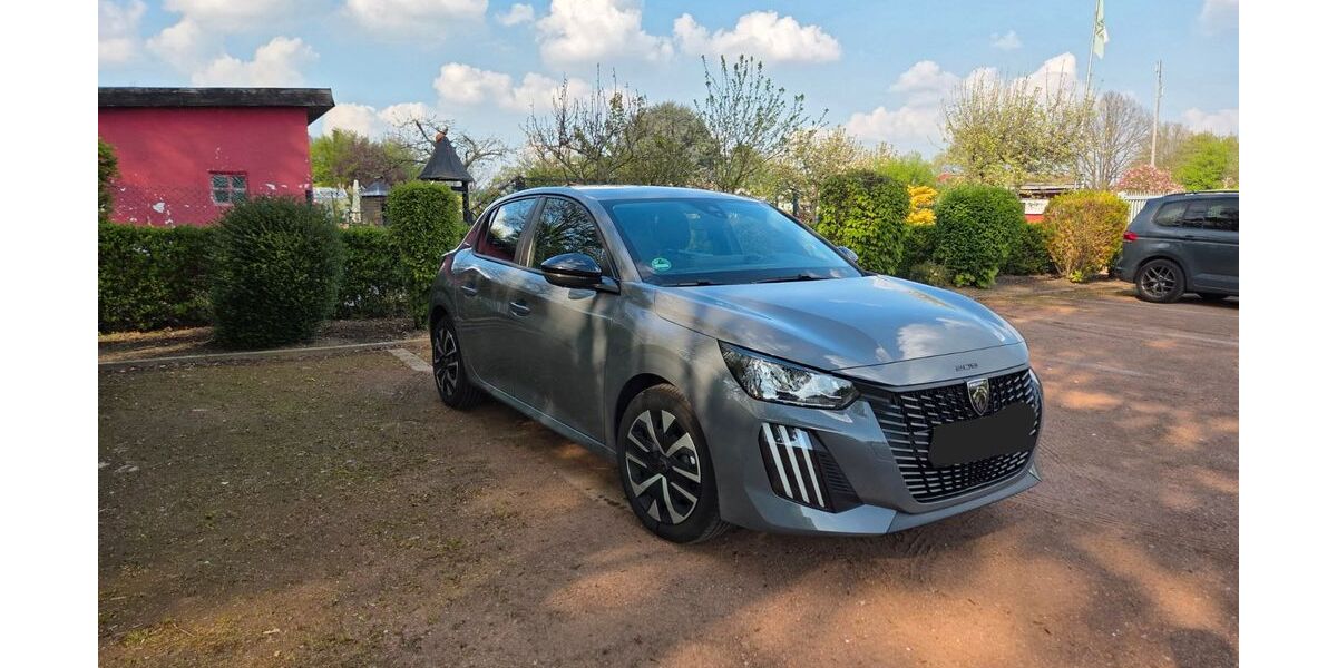 Peugeot 208 27.000 km 14.500 &euro; Mönchengladbach-Nord 41068