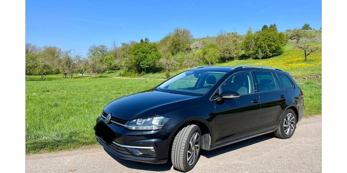 VW Golf 143.000 km 13.490 &euro; Bergtheim 97241