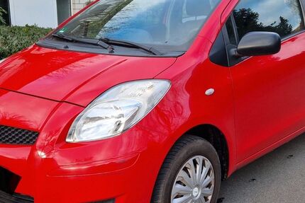 Toyota Yaris 297.410 km 990 &euro; Münster 48145