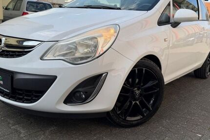 Opel Corsa 134.000 km 3.899 &euro; Paderborn 33100