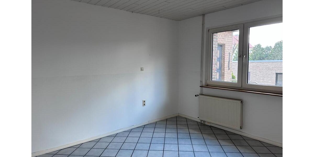 Hochparterre Calberlah - 4.5 Zimmer, 130 m&sup2;, 249.000&euro; | Angebot:25173322