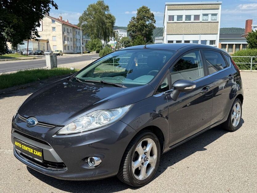 Ford Fiesta 182.392 km 3.350 € Tuttlingen 78532