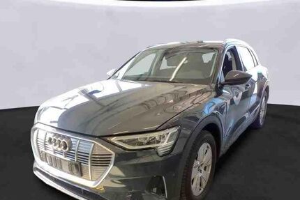 Audi e-tron 83.122 km 29.346 &euro; Hagen 58091