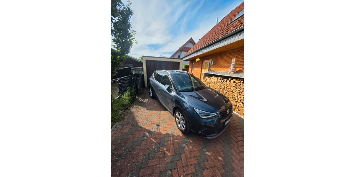Seat Arona 84.950 km 15.499 &euro; Leegebruch 16767