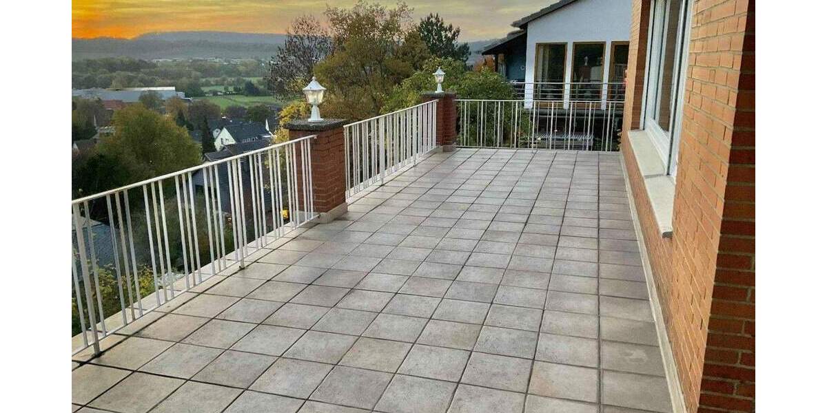 Etagenwohnung Alfeld - 3 Zimmer, 122 m&sup2;, 775&euro; | Angebot:25598911