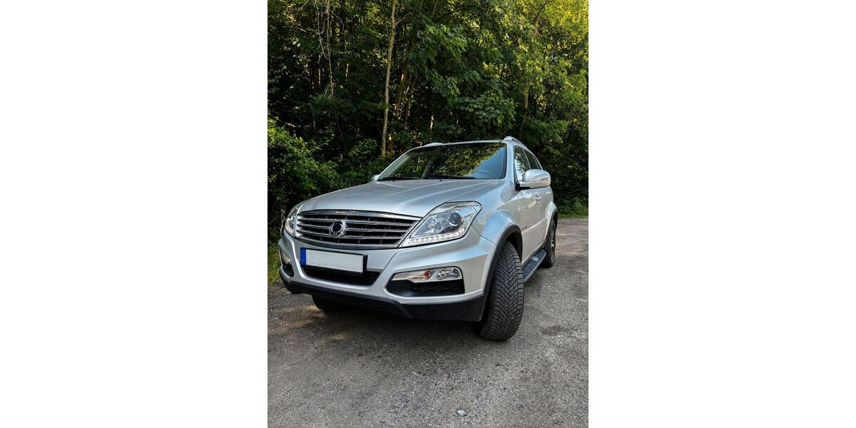 SsangYong REXTON 56.000 km 15.000 &euro; Essen 45277